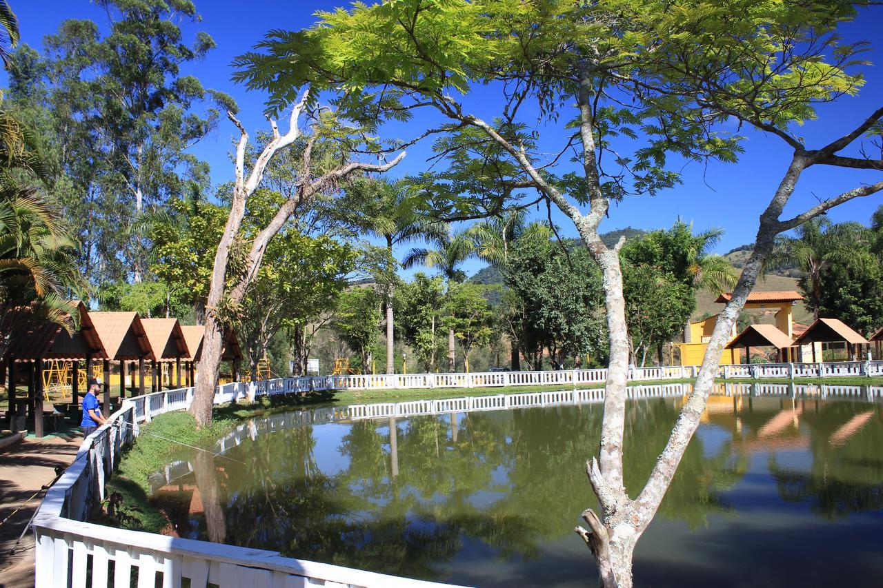 Hotel E Pousada Carvalho Conselheiro Lafaiete Exterior foto